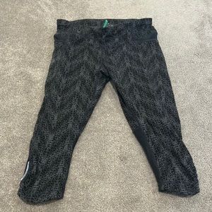 Athleta Crop Pants